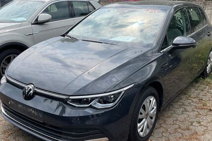 VW Golf 53.965 km 23.950 &euro; Hilden 40721
