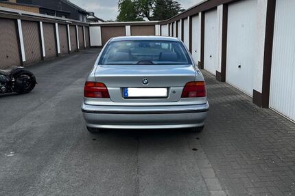 BMW 523 384.000 km 3.750 &euro; Langenfeld 40764