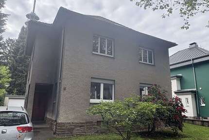 Haus Solingen Central - 6 Zimmer, 172 m&sup2;, 395.000&euro; | Angebot:26762230