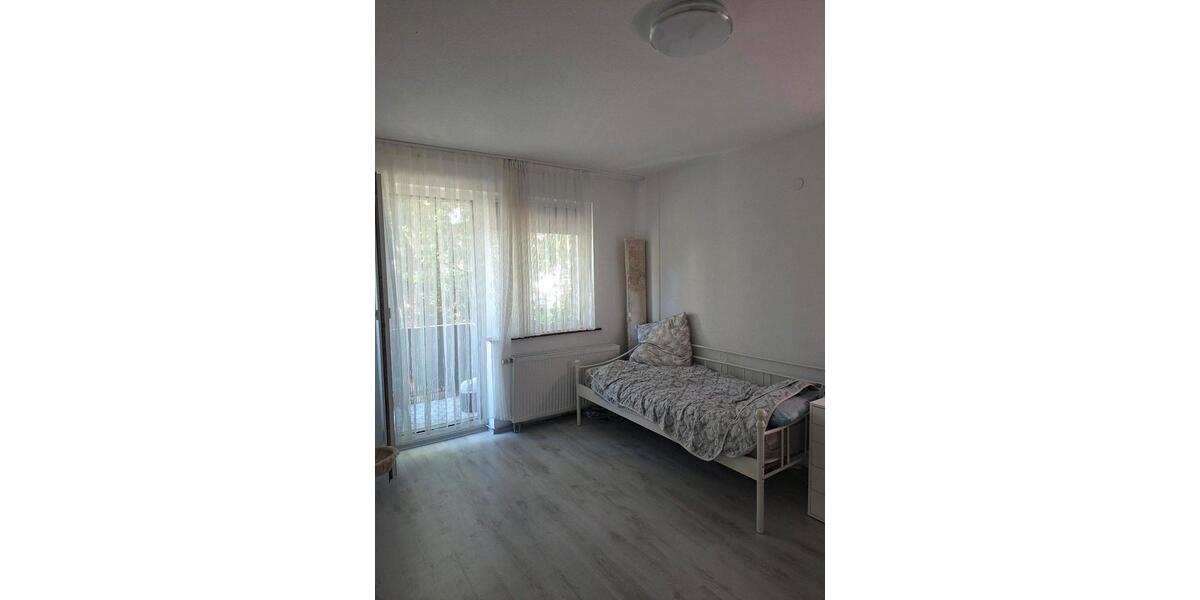 Etagenwohnung Remscheid Lüttringhausen - 3.5 Zimmer, 71 m&sup2;, 167.000&euro; | Angebot:27470315