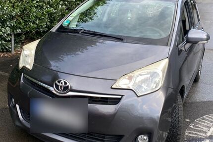 Toyota Verso-S 204.665 km 4.799 &euro; Wermelskirchen 42929
