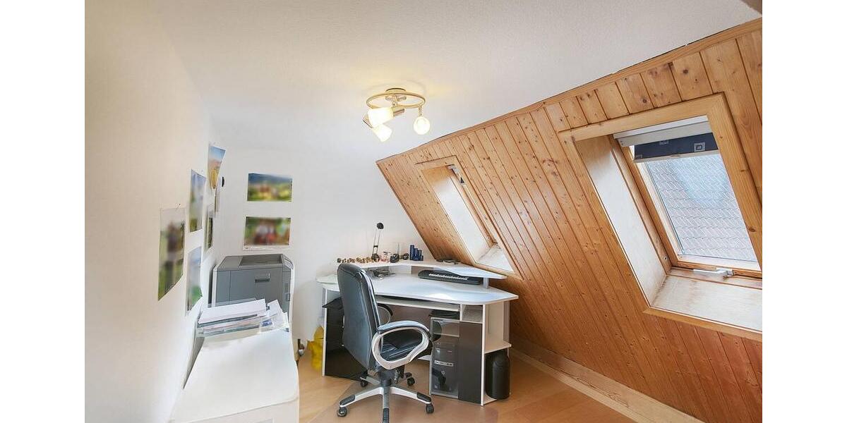 Einfamilienhaus Solingen Central - 5 Zimmer, 110 m&sup2;, 345.000&euro; | Angebot:27455497