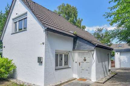 Haus Solingen - 4 Zimmer, 93 m&sup2;, 299.000&euro; | Angebot:27375710