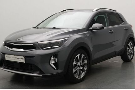 Kia Stonic 42.950 km 16.680 &euro; Leverkusen 51379