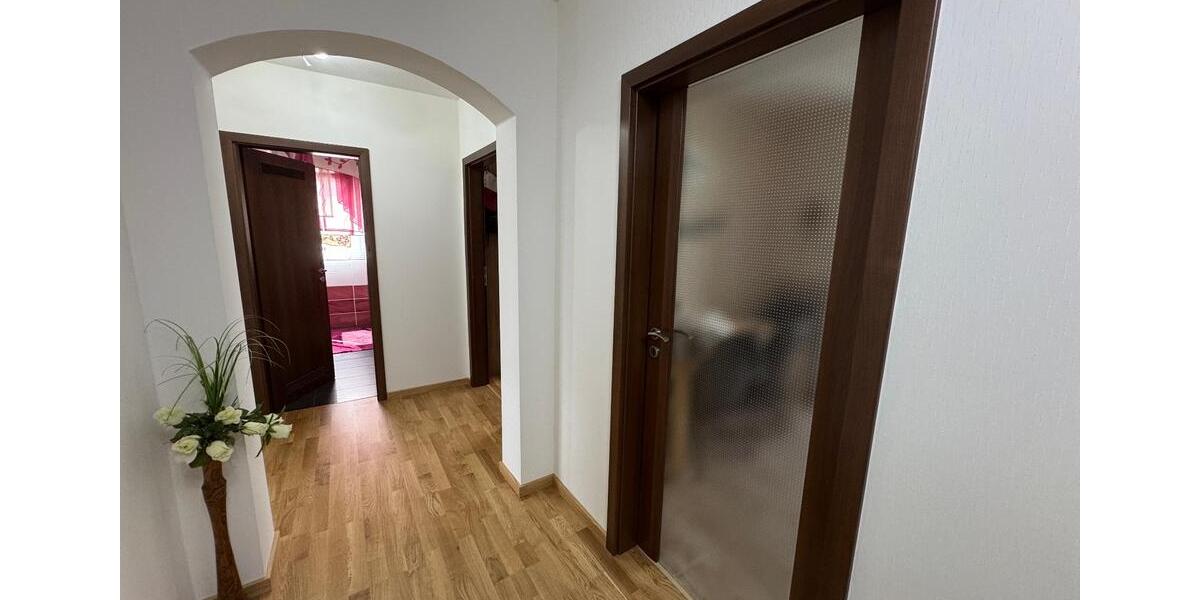 Erdgeschoßwohnung Wermelskirchen - 3 Zimmer, 78 m&sup2;, 215.000&euro; | Angebot:27413699