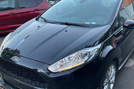 Ford Fiesta 97.000 km 4.590 &euro; koeln 51105
