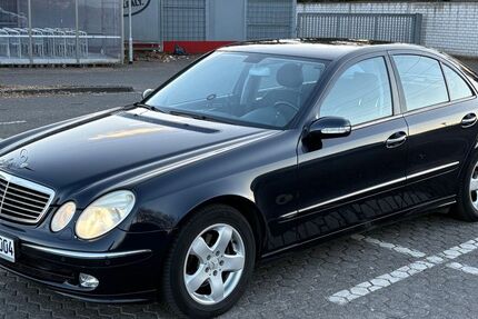 Mercedes-Benz E 320 225.000 km 5.500 &euro; Troisdorf 53842