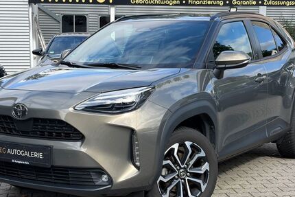 Toyota Yaris Cross 32.100 km 23.850 &euro; Köln 51109