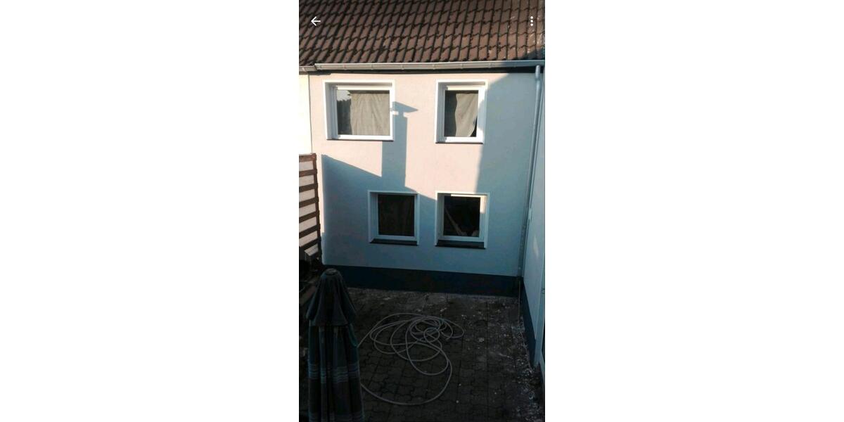 Reihenhaus Wiehl - 6 Zimmer, 150 m&sup2;, 140.000&euro; | Angebot:27465837