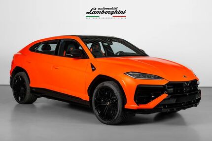 Lamborghini Urus 8.100 km 304.900 &euro; Köln 50827