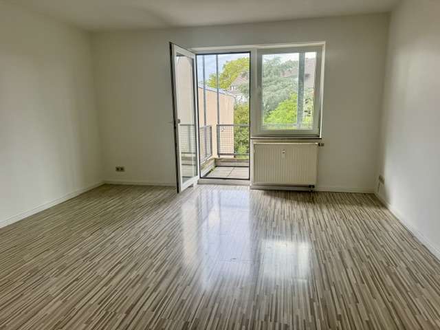 Etagenwohnung Köln Ehrenfeld - 3 Zimmer, 69 m&sup2;, 1.040&euro; | Angebot:27439153