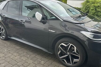 VW ID.3 110.720 km 17.900 &euro; Burscheid 51399