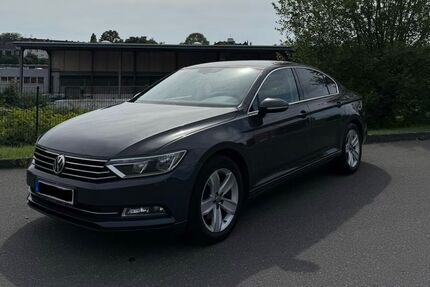 VW Passat 143.500 km 9.600 &euro; Remscheid 42853