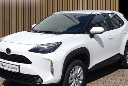 Toyota Yaris Cross 2.500 km 23.680 &euro; Leverkusen 51381