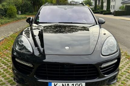Porsche Cayenne 243.000 km 20.000 &euro; Köln 50769