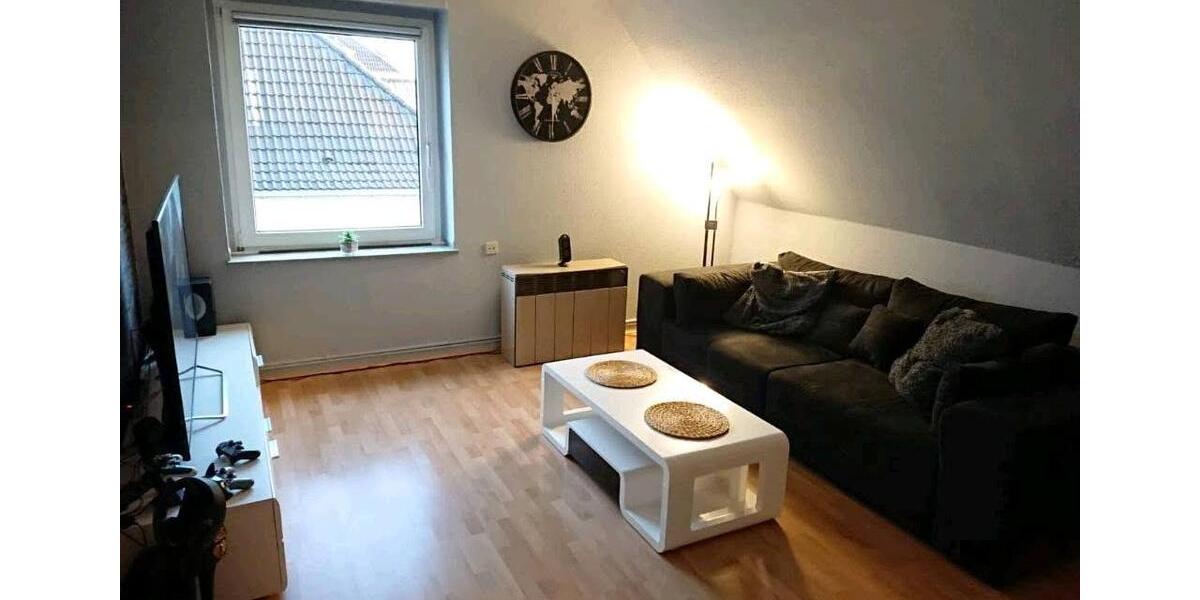 Dachgeschoßwohnung Wermelskirchen - 3.5 Zimmer, 60 m&sup2;, 128.000&euro; | Angebot:27496422