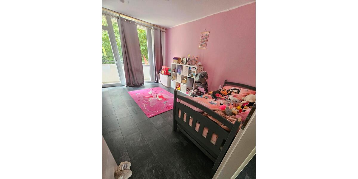 Etagenwohnung Erkrath - 3.5 Zimmer, 83 m&sup2;, 240.000&euro; | Angebot:27443426
