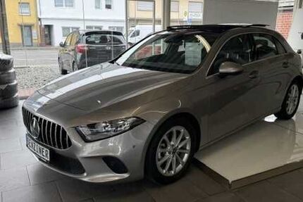 Mercedes-Benz A 180 20.439 km 19.900 &euro; Siegburg 53721