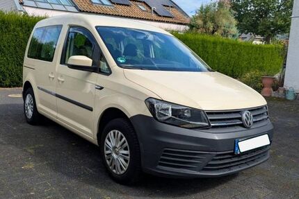 VW Caddy 227.000 km 6.290 &euro; Bonn 53179