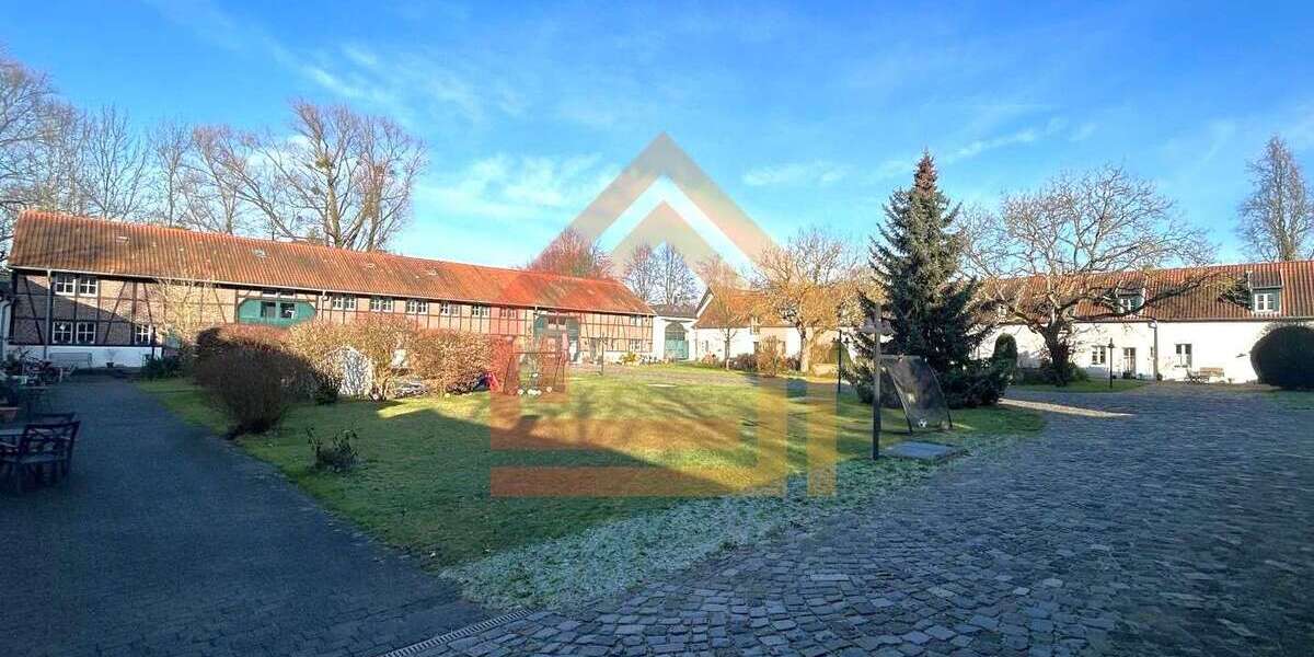Etagenwohnung Köln Mülheim - 3 Zimmer, 122 m&sup2;, 299.000&euro; | Angebot:26366557