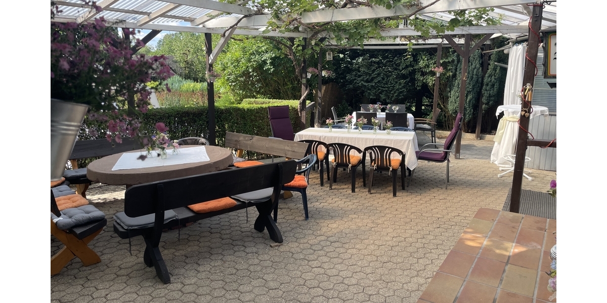 Großzügiges Ein- oder Zweifamilienhaus mit großem Garten sucht neuen Eigentümer! - Einfamilienhaus Leichlingen | Angebot:26777815