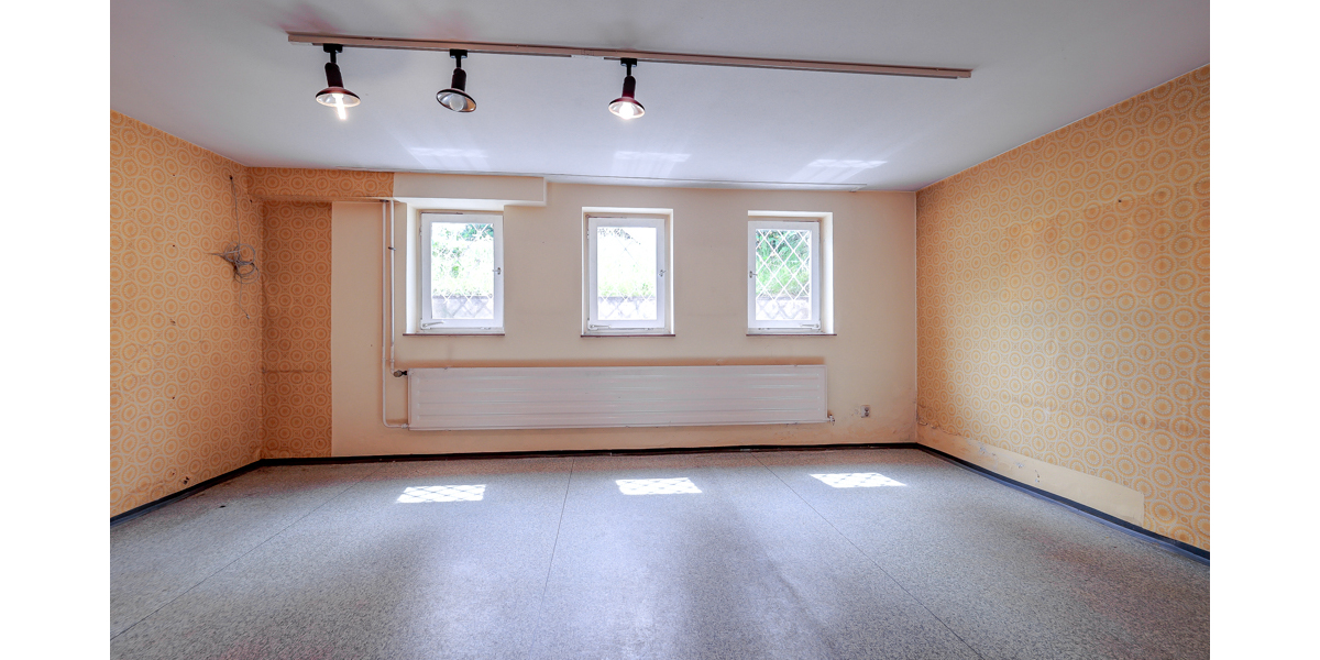 Einfamilienhaus mit Garten, Terrasse und Garage in Bonn-Niederholtorf - Einfamilienhaus Bonn / Niederholtorf Niederholtorf | Angebot:27119930