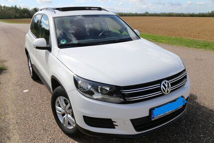 VW Tiguan 123.800 km 10.900 &euro; FRECHEN 50226