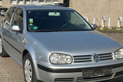 VW Golf 204.000 km 2.200 &euro; Köln 50997