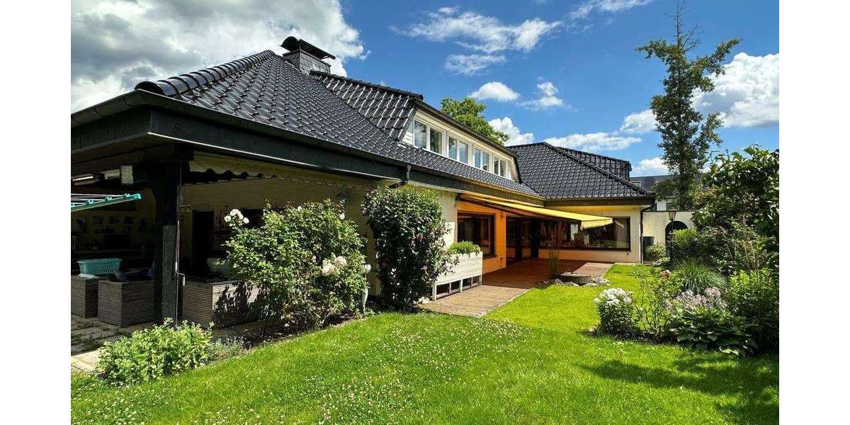 Einfamilienhaus Köln Porz - 12 Zimmer, 469 m&sup2;, 1.498.000&euro; | Angebot:26250378
