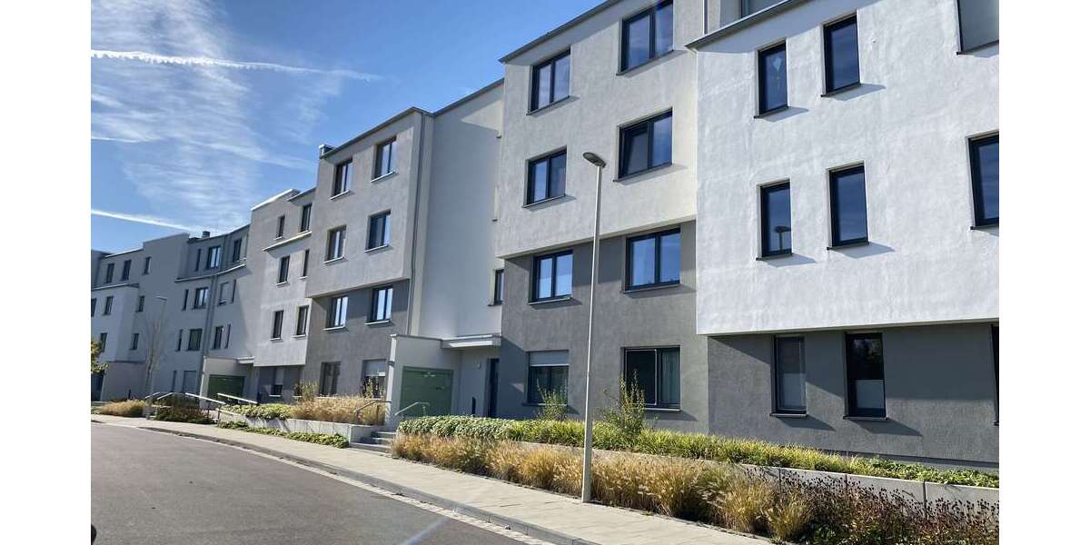 Etagenwohnung Bonn Vilich-Rheindorf - 2.5 Zimmer, 116 m&sup2;, 1.340&euro; | Angebot:26645792