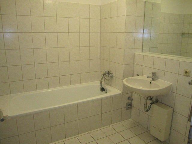 Erdgeschoßwohnung Hürth - 3 Zimmer, 76 m&sup2;, 375.000&euro; | Angebot:27449136