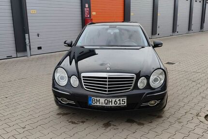 Mercedes-Benz E 220 316.678 km 4.999 &euro; Brühl 50321