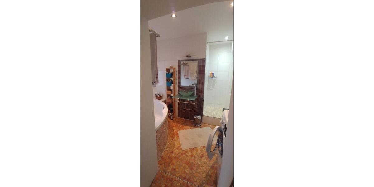 Etagenwohnung Leverkusen Schlebusch - 3 Zimmer, 67 m&sup2;, 295.000&euro; | Angebot:27495633