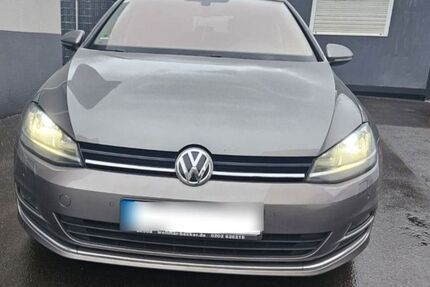 VW Golf 251.704 km 7.490 &euro; Radevormwald 42477