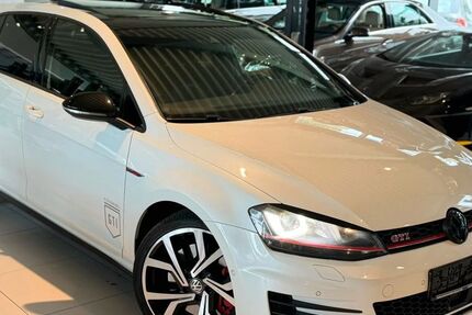 VW Golf 192.250 km 12.450 &euro; Brühl 50321