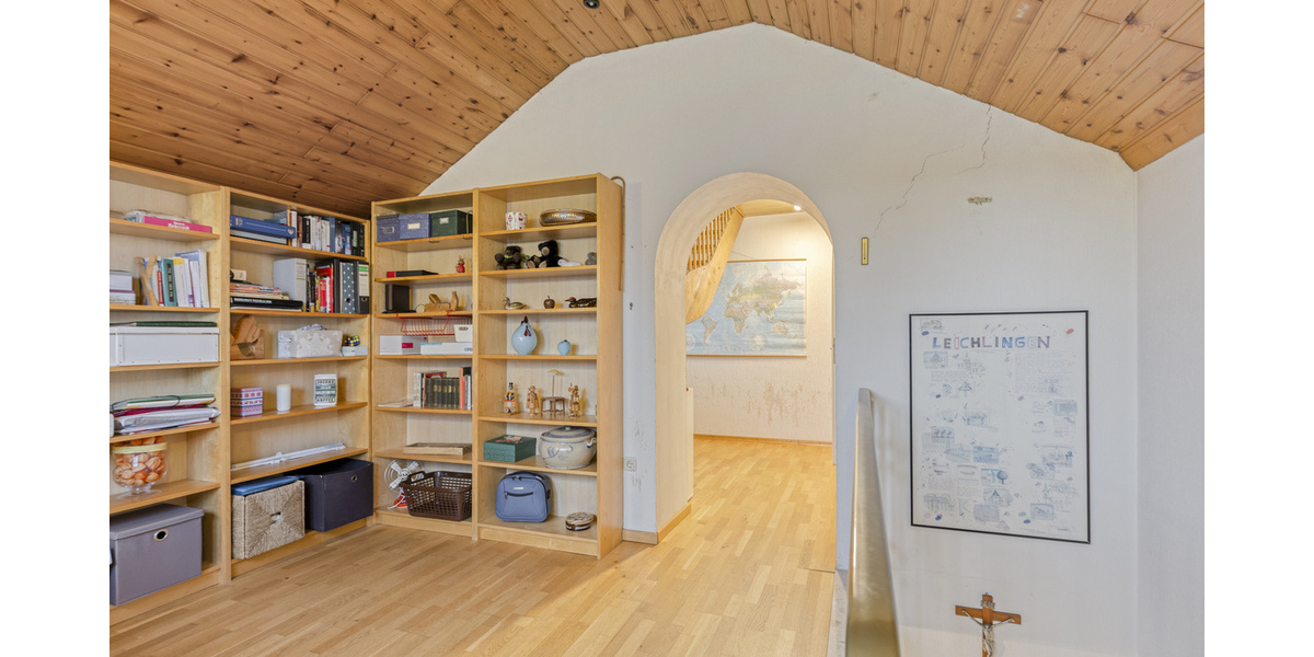 Großzügiges Ein- oder Zweifamilienhaus mit großem Garten sucht neuen Eigentümer! - Einfamilienhaus Leichlingen | Angebot:26777815