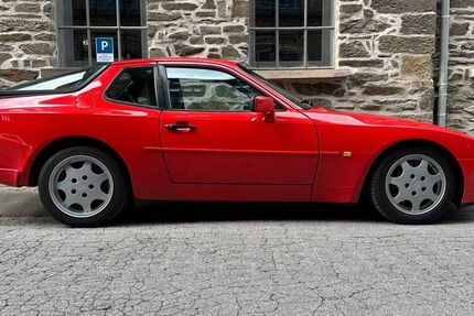 Porsche 944 191.000 km 39.900 &euro; Remscheid 42897