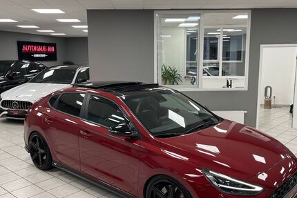 Hyundai i30 77.057 km 27.900 &euro; Remscheid 42857