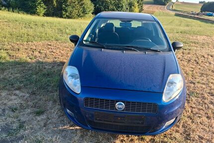 Fiat Grande Punto 137.824 km 2.399 &euro; Rösrath 51503