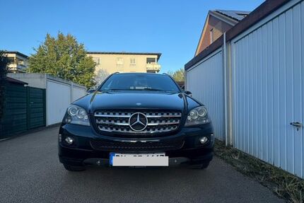 Mercedes-Benz ML 280 180.227 km 15.000 &euro; Brühl 50321