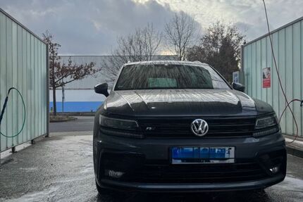 VW Tiguan 98.000 km 28.100 &euro; Leverkusen 51381