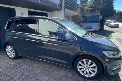 VW Touran 183.500 km 15.000 &euro; Siegburg 53721