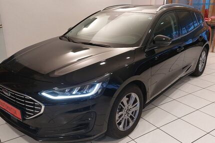 Ford Focus 67.100 km 16.000 &euro; Köln 51149