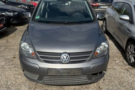 VW Golf 211.000 km 2.490 &euro; Bonn 53123
