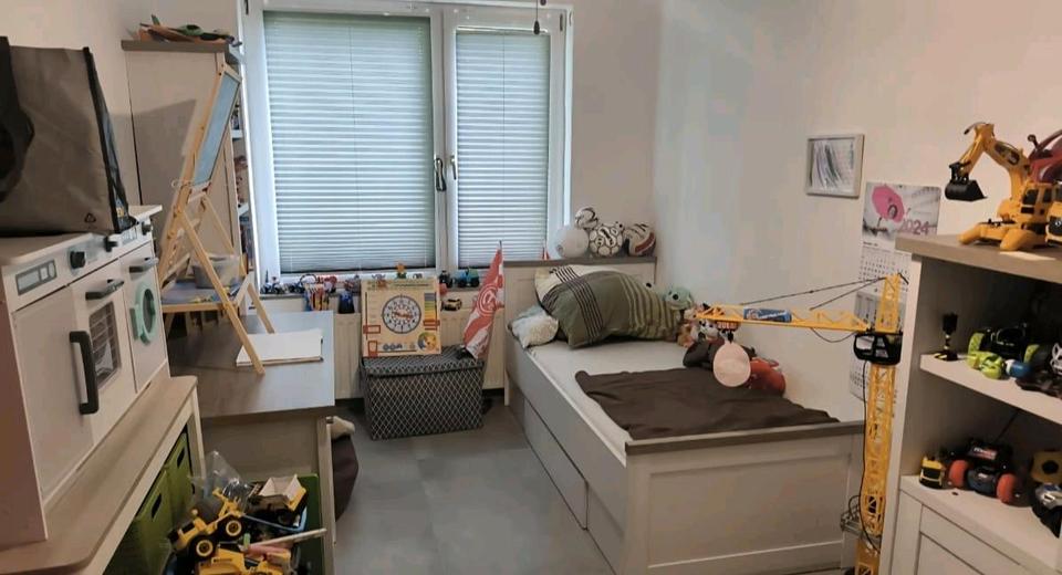 Hochparterre Monheim am Rhein - 4 Zimmer, 100 m&sup2;, 415.000&euro; | Angebot:27474935