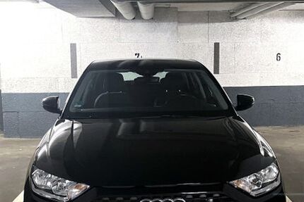 Audi A1 98.000 km 12.900 &euro; Köln 51107