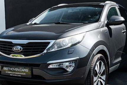 Kia Sportage 105.000 km 9.999 &euro; Solingen 42655