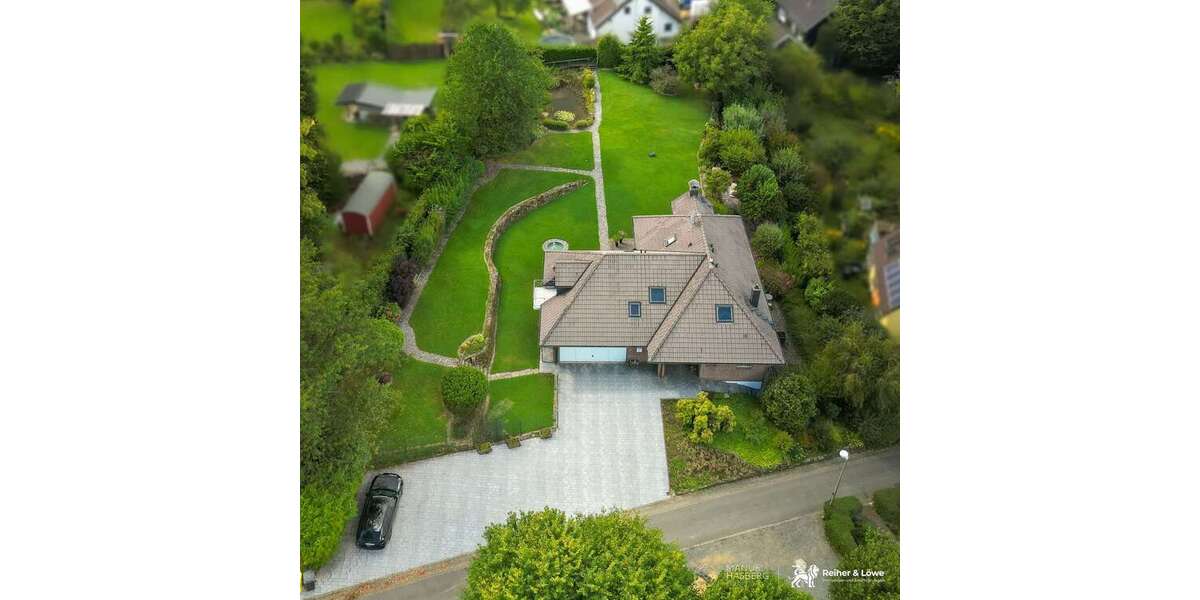 Einfamilienhaus Kürten - 5 Zimmer, 215 m&sup2;, 749.000&euro; | Angebot:27043184