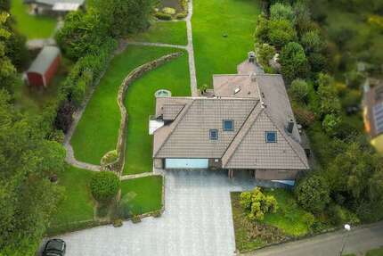 Haus Kürten - 5 Zimmer, 215 m&sup2;, 749.000&euro; | Angebot:27043184