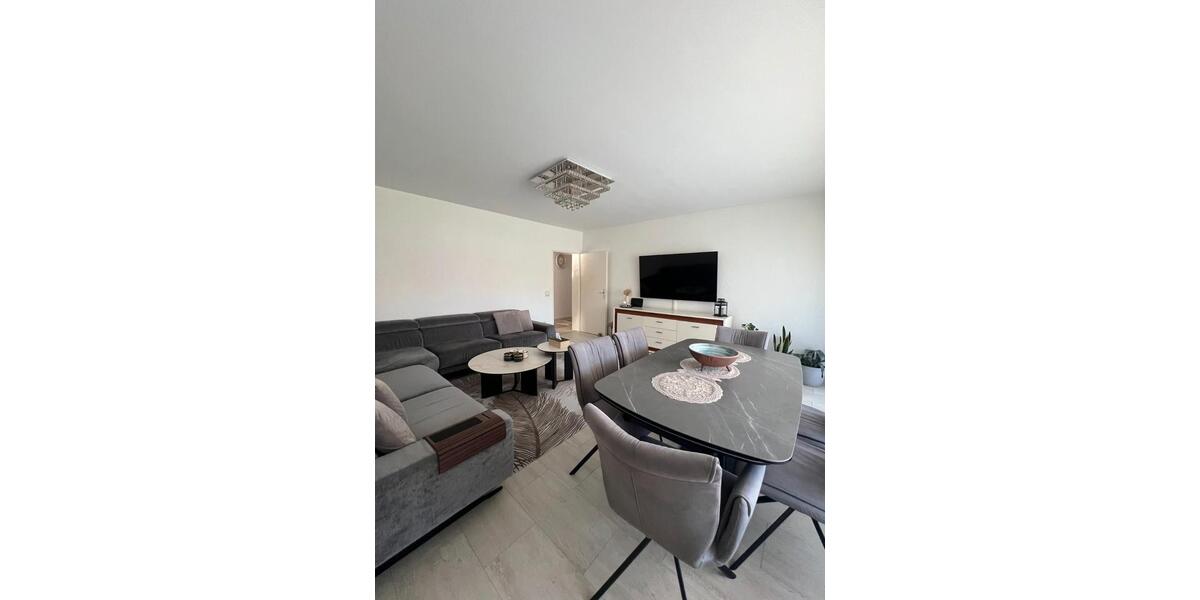 Etagenwohnung Siegburg - 4 Zimmer, 87 m&sup2;, 295.000&euro; | Angebot:27496406